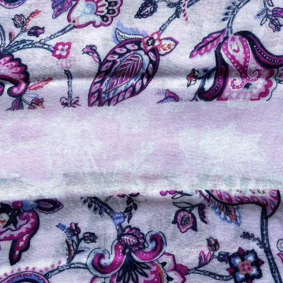 Vera Bradley scarf NWOT - Picture 4 of 5